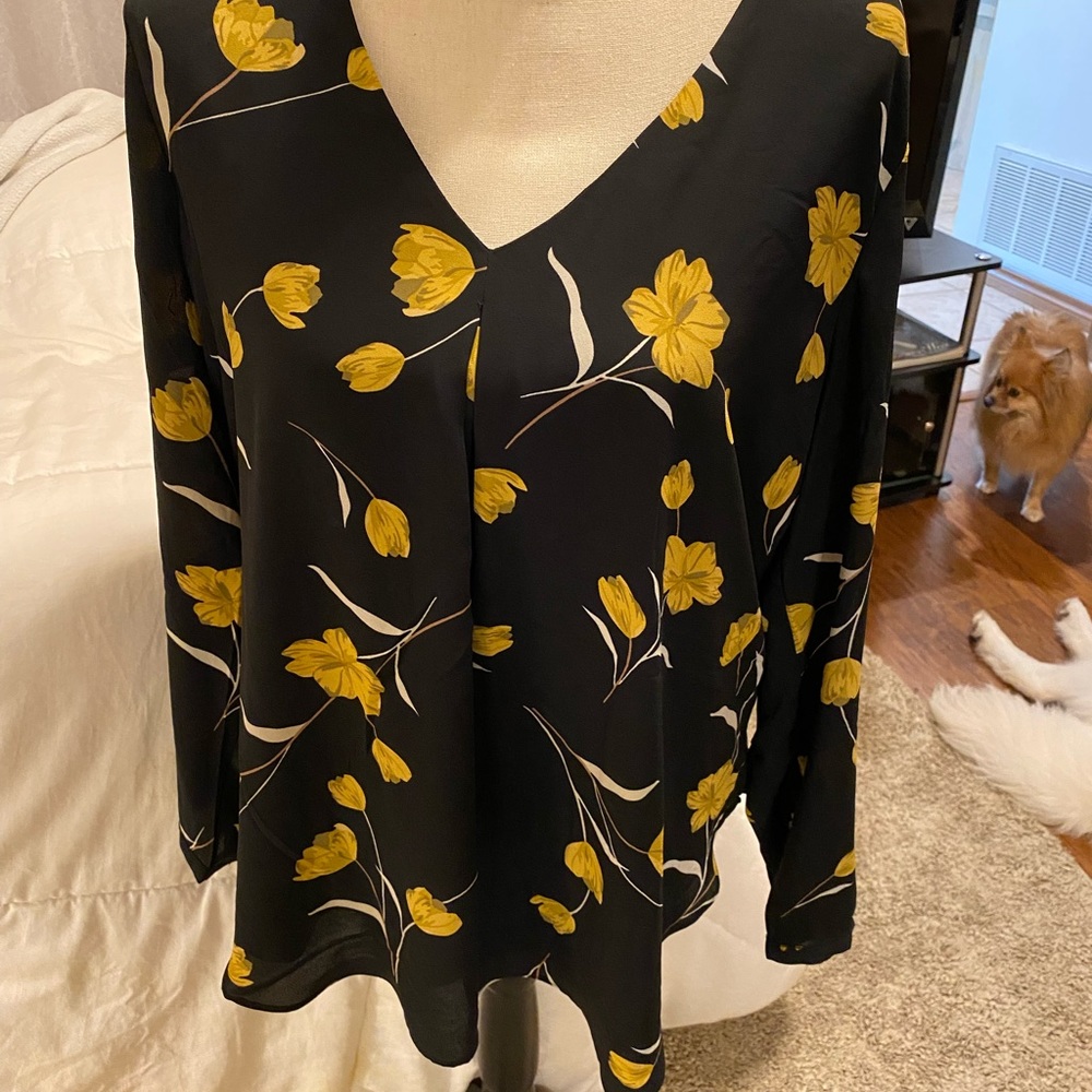 Women’s blouse with flowers
